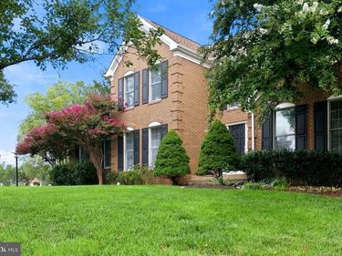 43312 WAYSIDE CIRCLE, ASHBURN, VA 20147