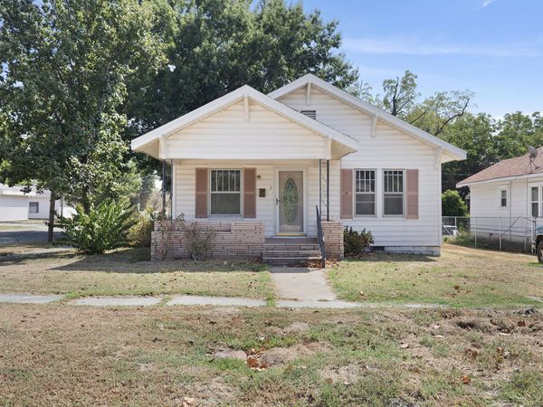 3 E Street SW, Miami, OK 74354