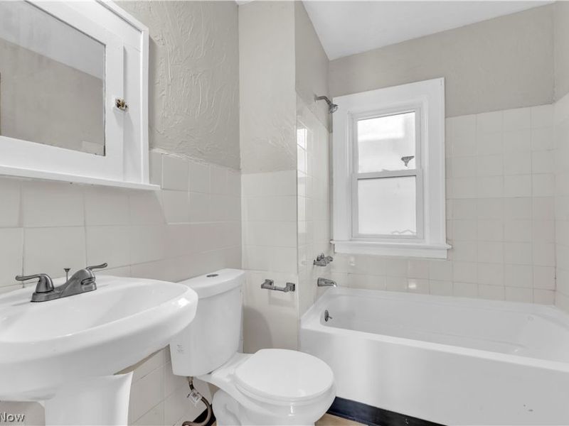 12812 Parkhill Avenue, Unit 1/DN, Cleveland, OH 44120 Photo 19