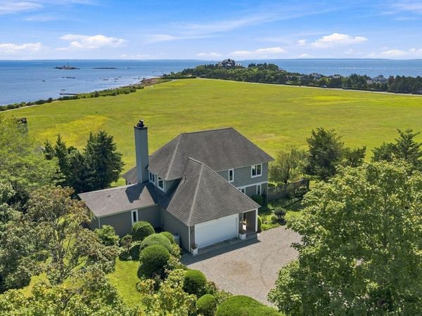 42 North Shore Drive, Unit 1, Dartmouth, MA 02748