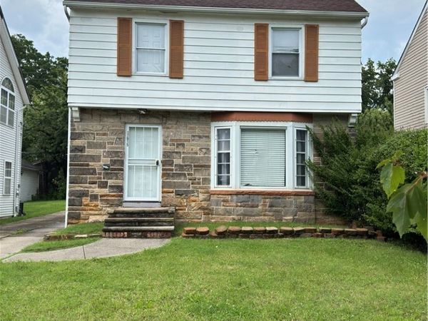 17015 Glendale Avenue, Cleveland, OH 44128