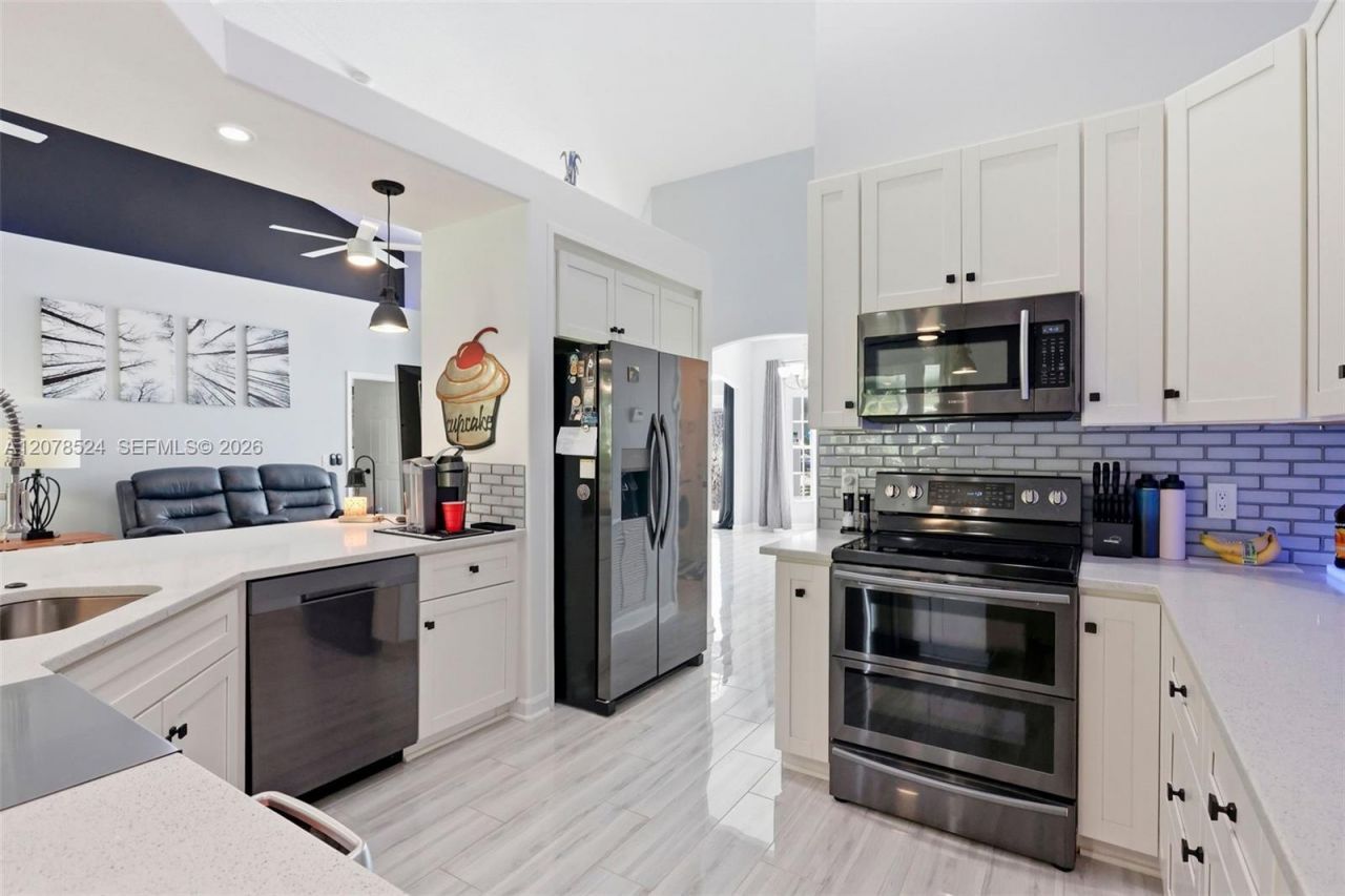 192 SW Fernleaf Trl, Port Saint Lucie, FL 34953 Photo