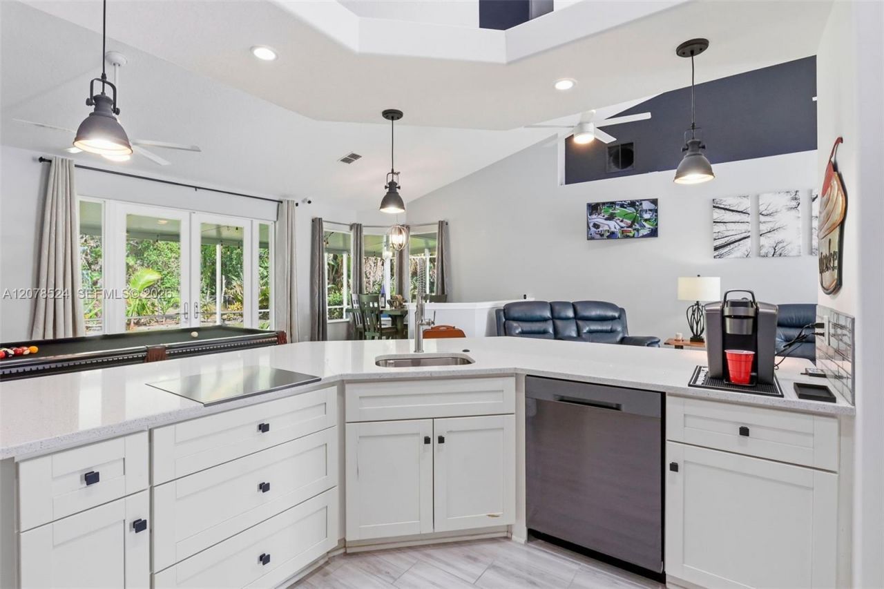 192 SW Fernleaf Trl, Port Saint Lucie, FL 34953 Photo