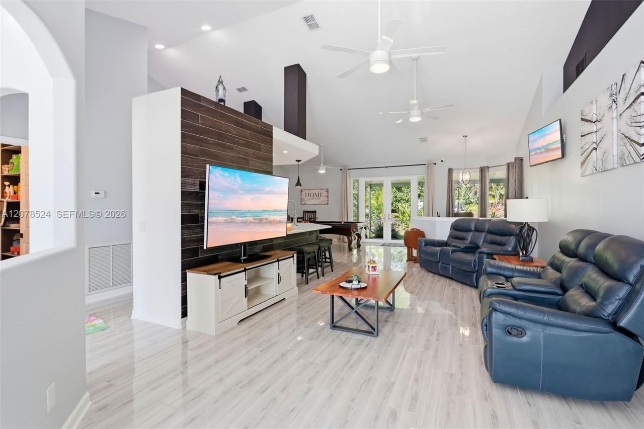 192 SW Fernleaf Trl, Port Saint Lucie, FL 34953 Photo