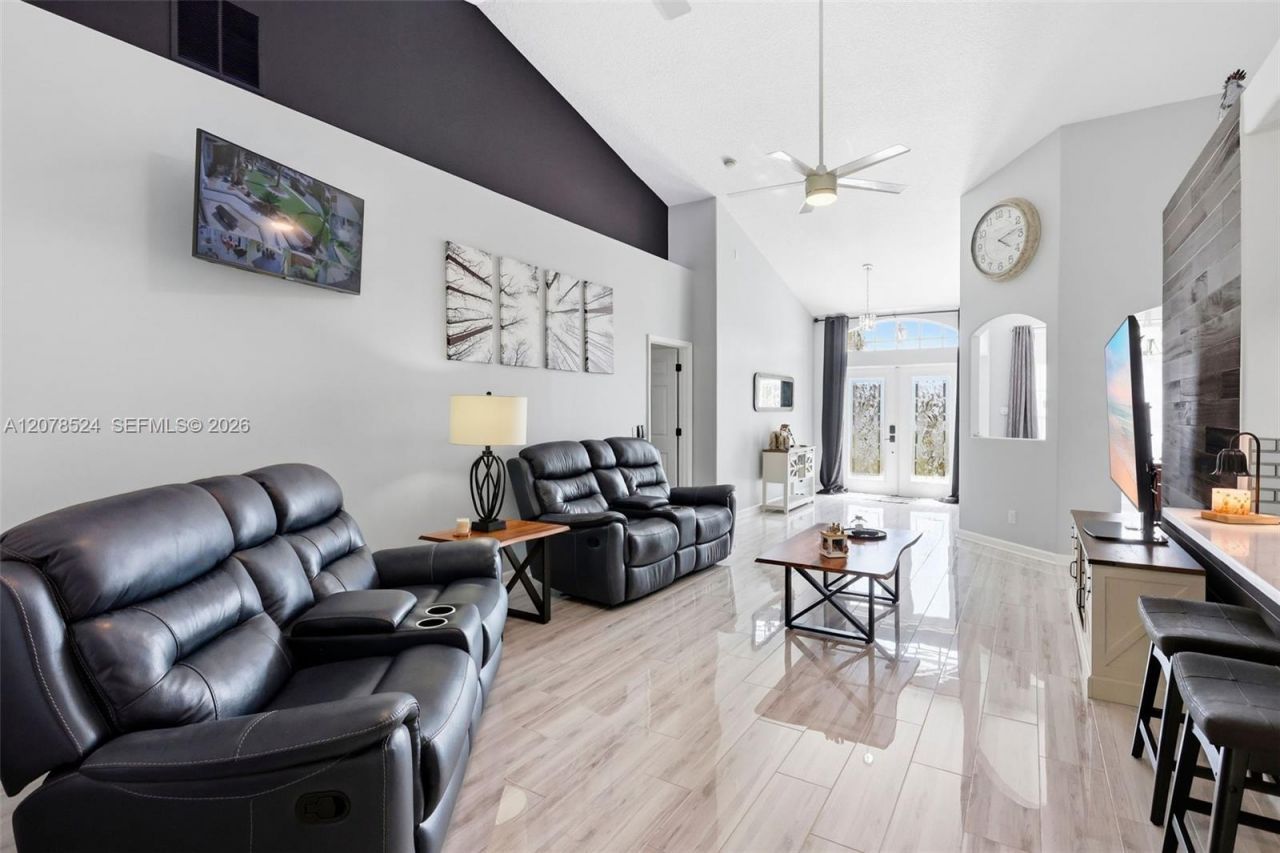 192 SW Fernleaf Trl, Port Saint Lucie, FL 34953 Photo