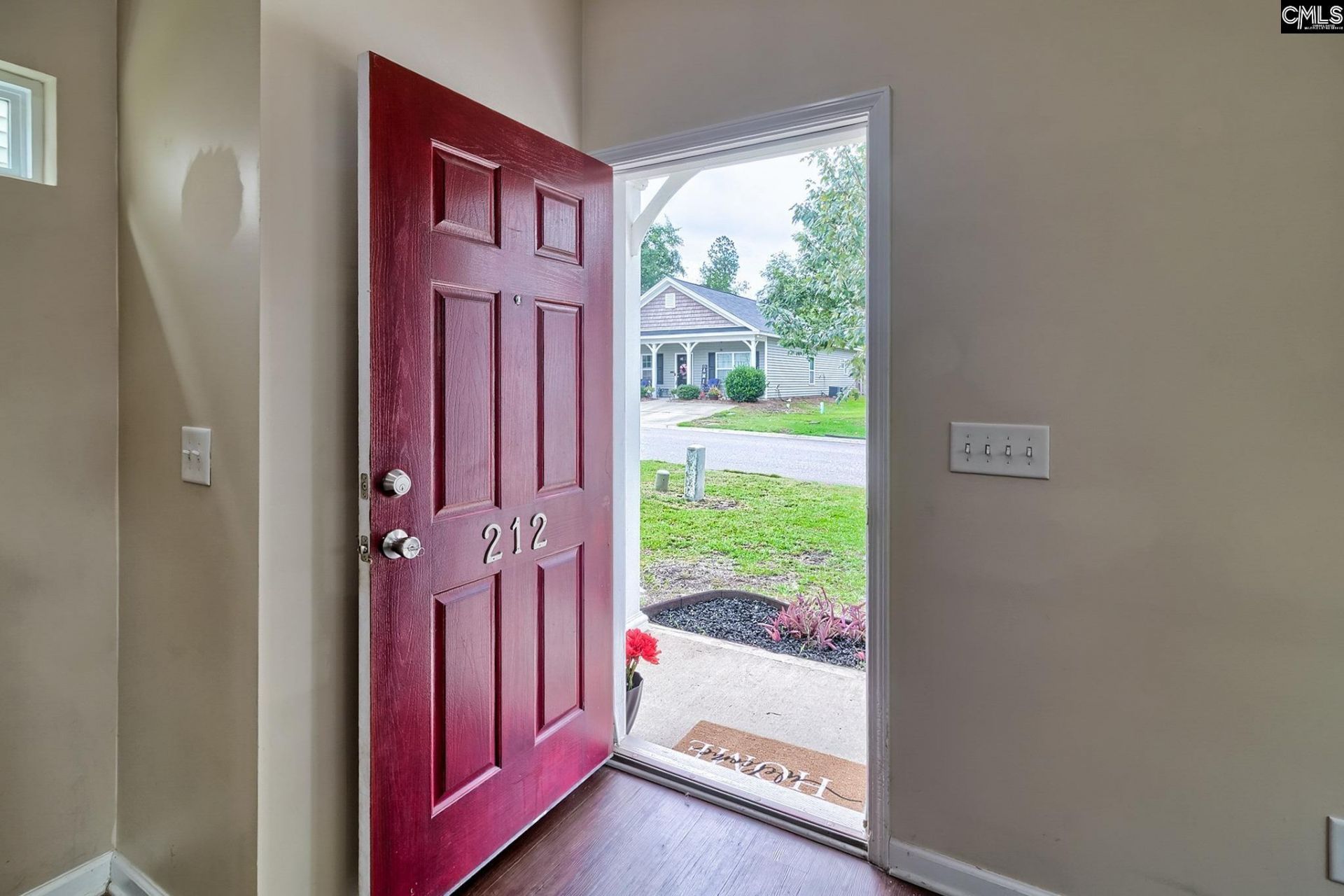 212 Ridge Terrace Lane  Photo 9