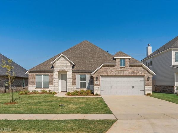 348 Prien Lake Loop, Bossier City, LA 71111