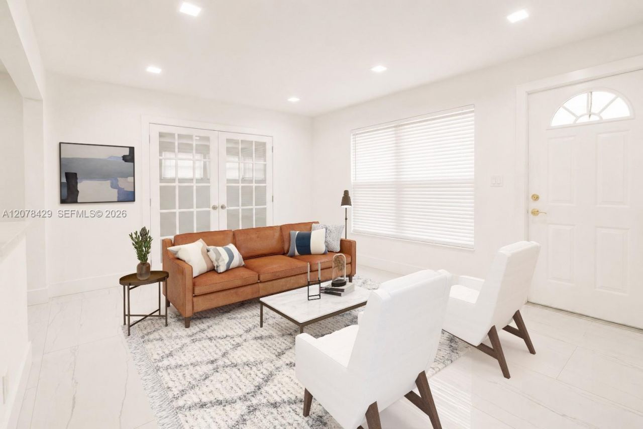 5225 NE 1st Ave , Fort Lauderdale, FL 33334 Photo