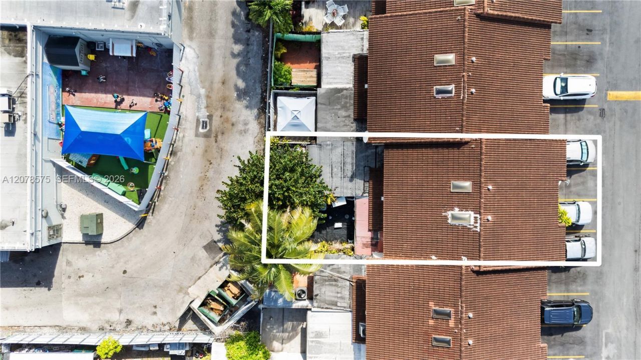 2093 W 54th Ter, Unit 38, Hialeah, FL 33016 Photo
