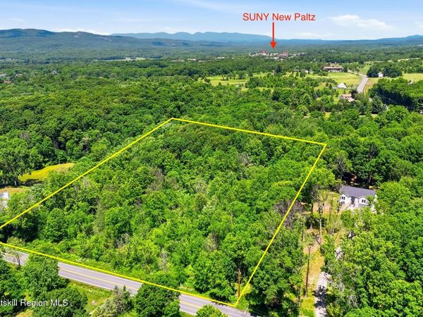 83 Jansen Road, New Paltz, NY 12561