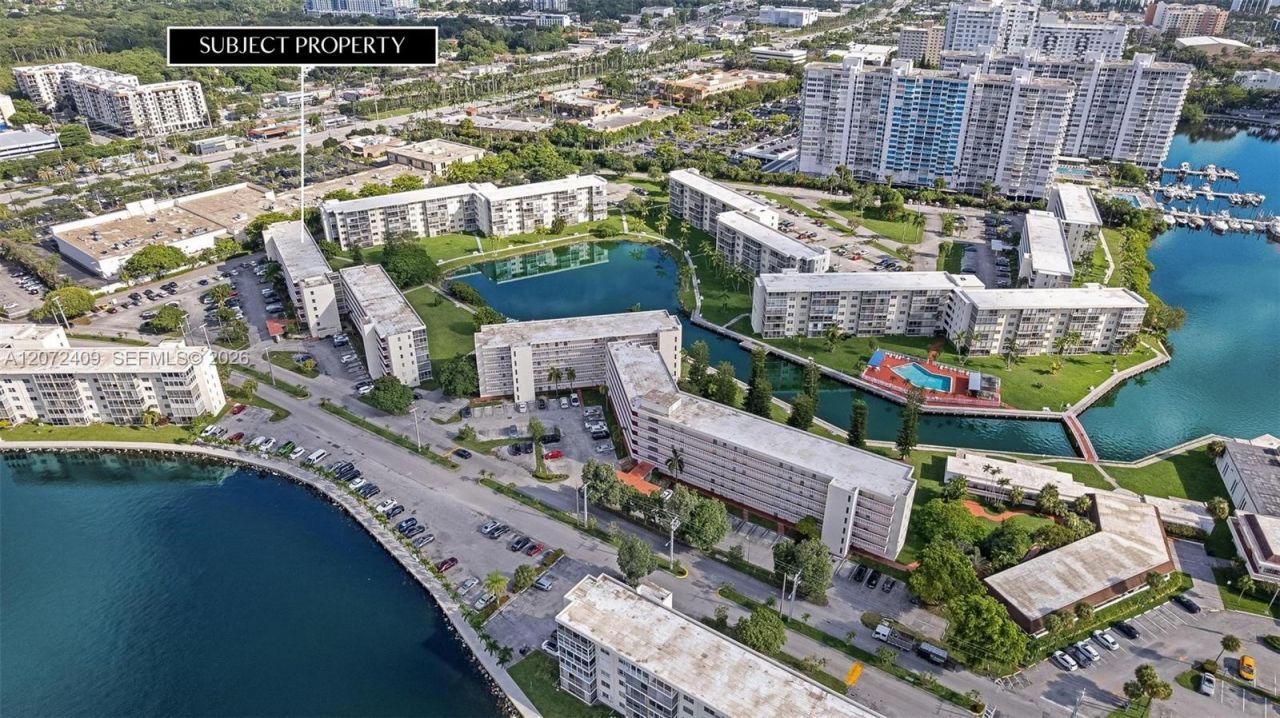 2903 Point East Dr, Unit K414, Aventura, FL 33160 Photo
