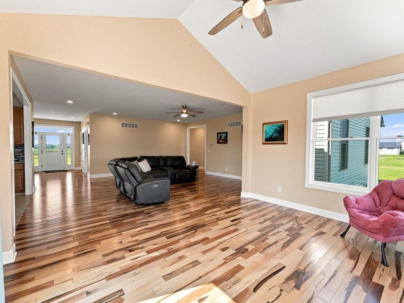 6548 Basil Western Road NW, Carroll, OH 43112 Photo 29