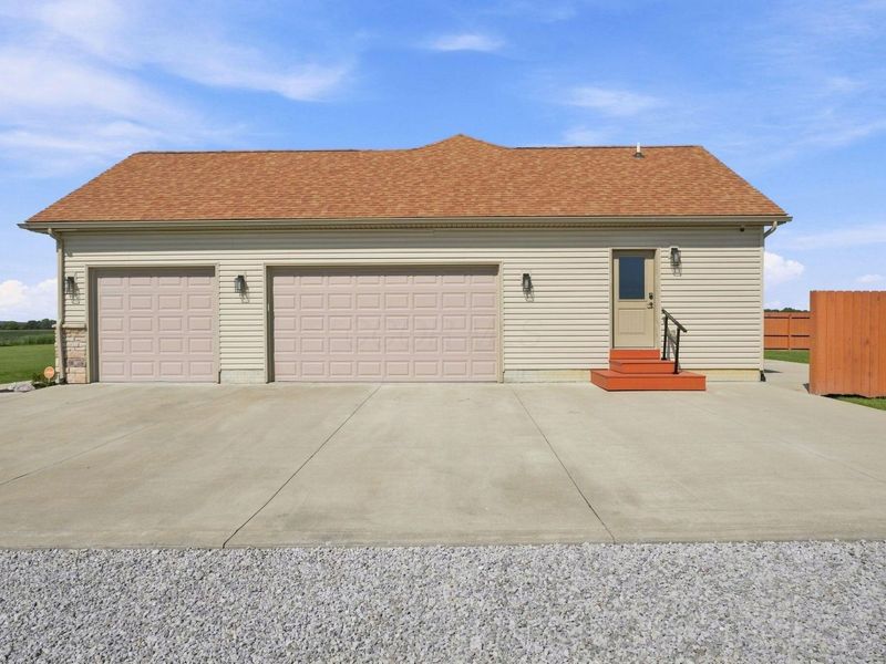 6548 Basil Western Road NW, Carroll, OH 43112 Photo 85