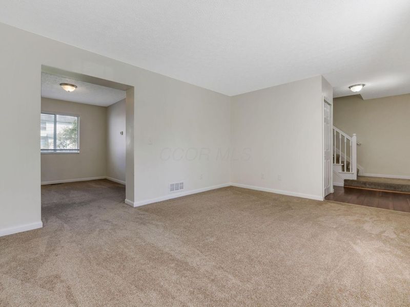 3098 Fayburrow Drive, Reynoldsburg, OH 43068 Photo 6