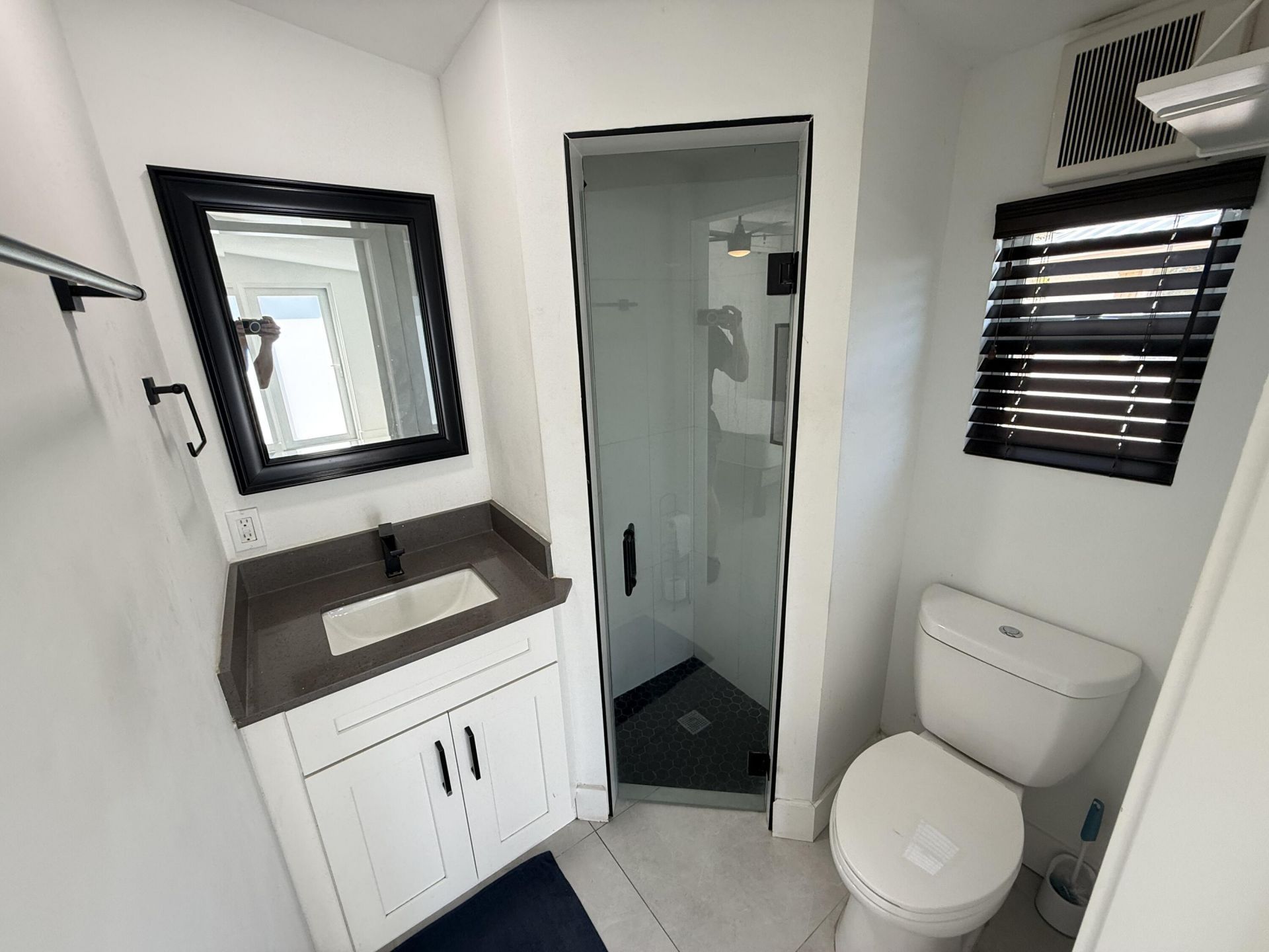 5814 SE Orange Blossom Trail S, Unit B, Hobe Sound, FL 33455 Photo