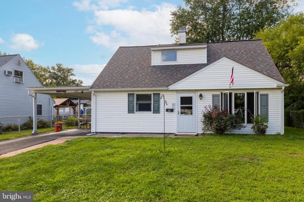 589 DOLORO DRIVE, MORRISVILLE, PA 19067