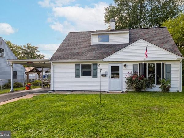 589 DOLORO DRIVE, MORRISVILLE, PA 19067