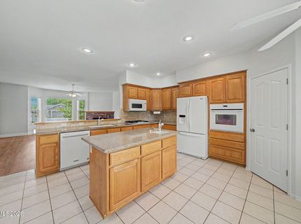 2703 Stirrup Court, Minden, NV 89423 Photo