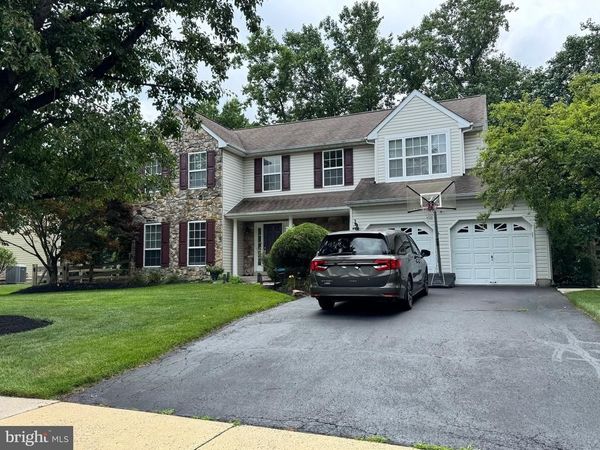 105 SUMMIT PLACE , LANSDALE, PA 19446