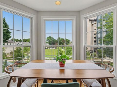 Main Photo