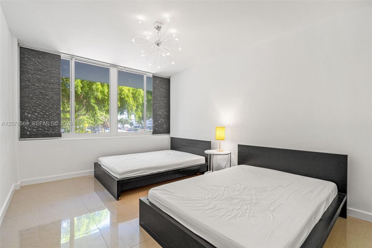 7441 Wayne Ave, Unit 1R, Miami Beach, FL 33141 Photo
