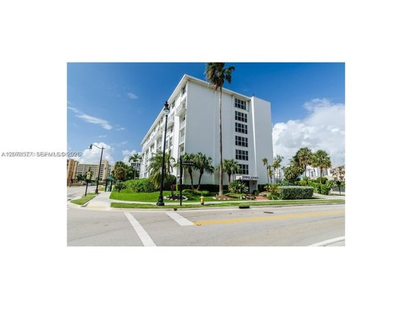 17800 Atlantic Blvd , Unit 203, Sunny Isles Beach, FL 33160