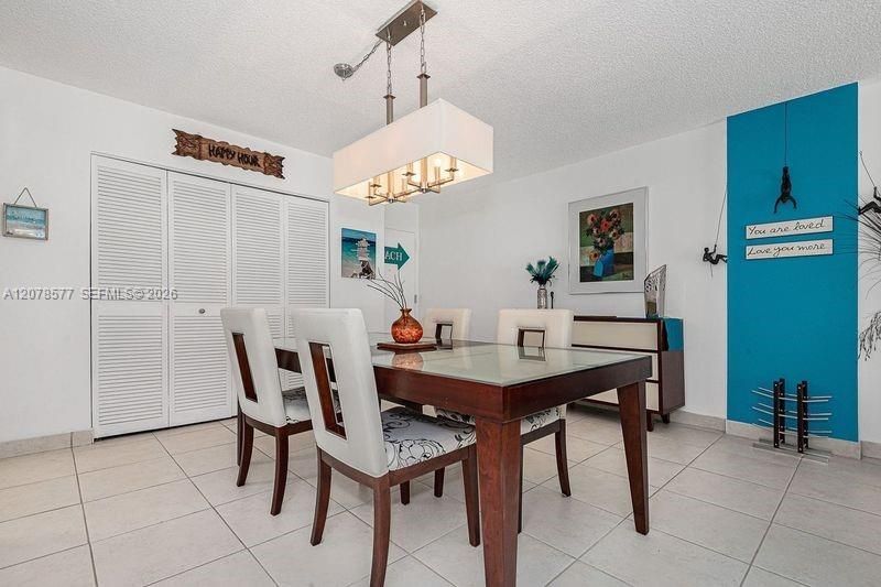 17800 Atlantic Blvd , Unit 203, Sunny Isles Beach, FL 33160 Photo