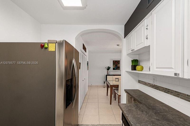 17800 Atlantic Blvd , Unit 203, Sunny Isles Beach, FL 33160 Photo