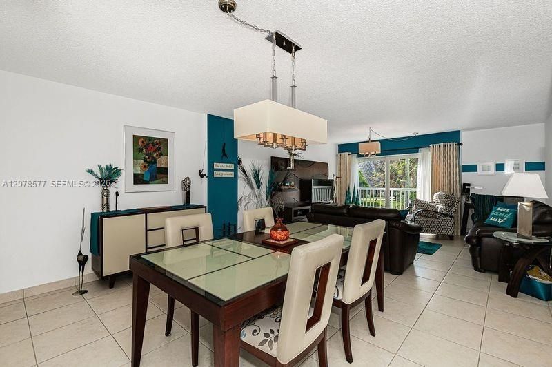 17800 Atlantic Blvd , Unit 203, Sunny Isles Beach, FL 33160 Photo