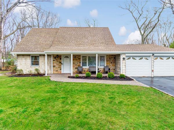 33 Spencer Lane , Stony Brook, NY 11790