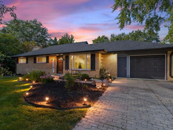 15440 Mt Vernon Ave AVENUE, Brookfield, WI 53005