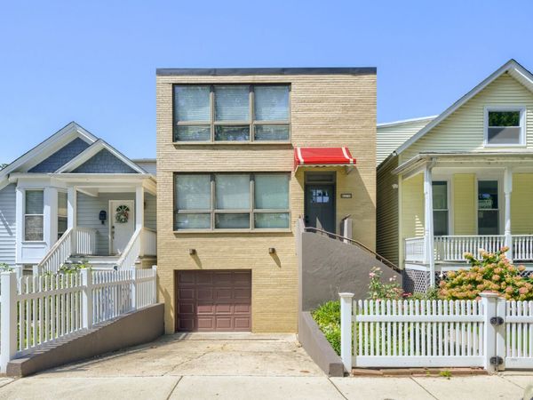5472 S Dorchester Avenue , Chicago, IL 60615