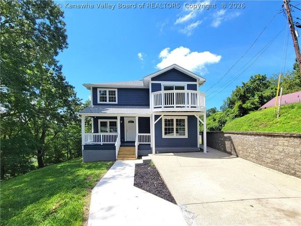 1113 Woodland Drive, Charleston, WV 25302
