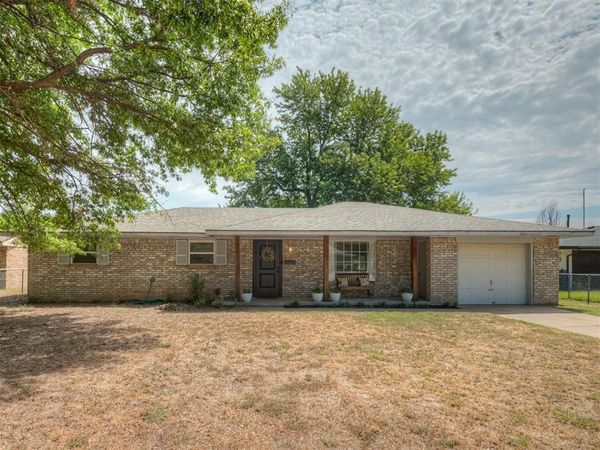 410 N Magnolia Street, Crescent, OK 73028