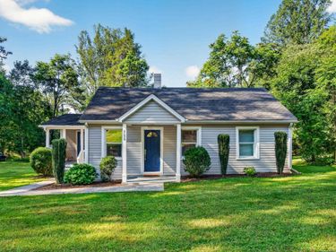 8696 HOWARDSVILLE TPKE , Schuyler, VA 22969