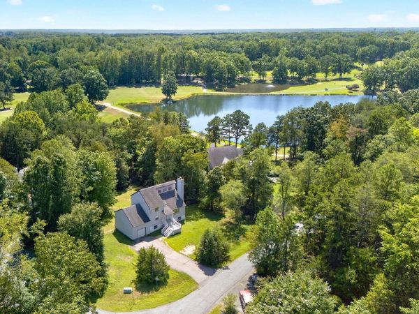 6 OAK GROVE RD, Palmyra, VA 22963