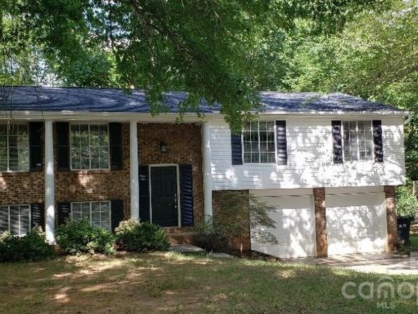 6609 Morganford Road , Charlotte, NC 28211