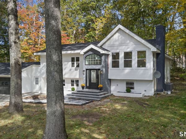 13 Willow , East Lyme, CT 06333