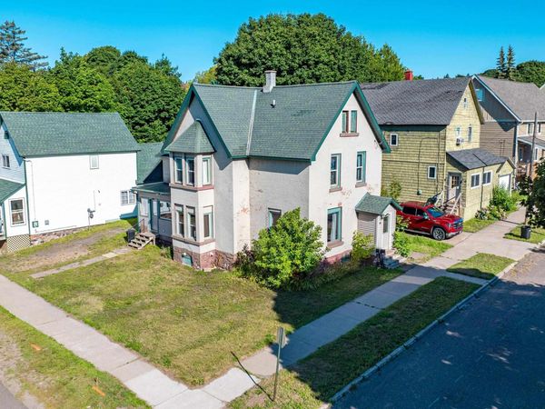 202 Scallon Street, Hancock, MI 49930