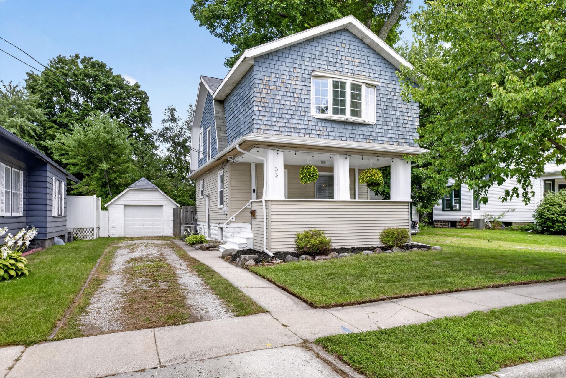 33 E 2nd Street, Milan, MI 48160 Main Photo