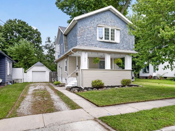 33 E 2nd Street, Milan, MI 48160
