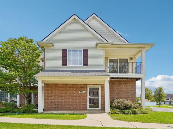 3361 Kneeland Circle, Howell, MI 48843