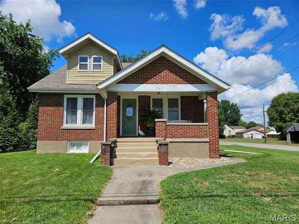 907 N Sparta Street, Steeleville, IL 62288