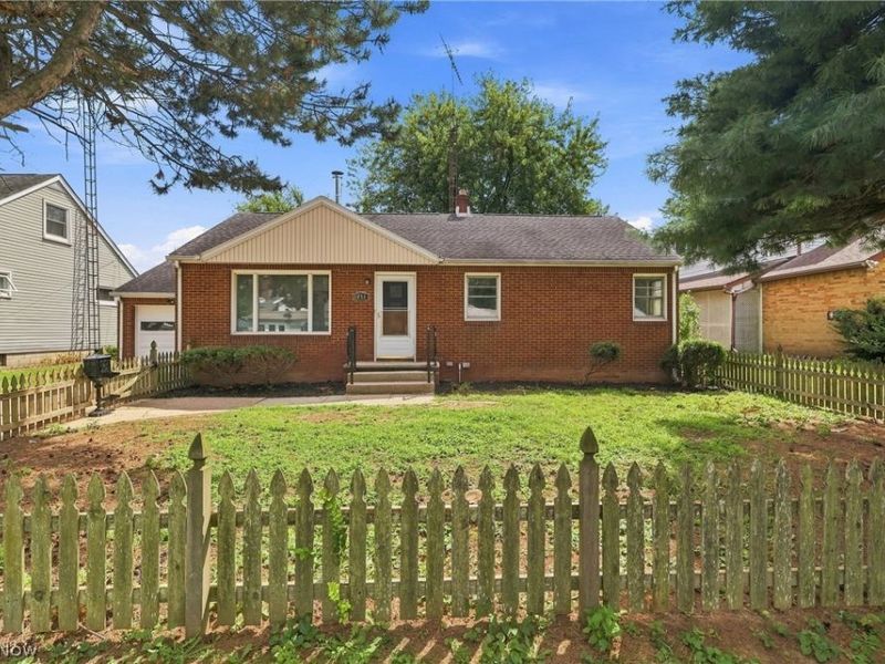 4450 7th Street NW, Canton, OH 44708 Photo 2