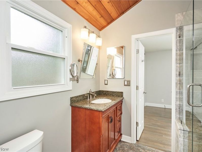 358 Sandhurst Road, Akron, OH 44333 Photo 23
