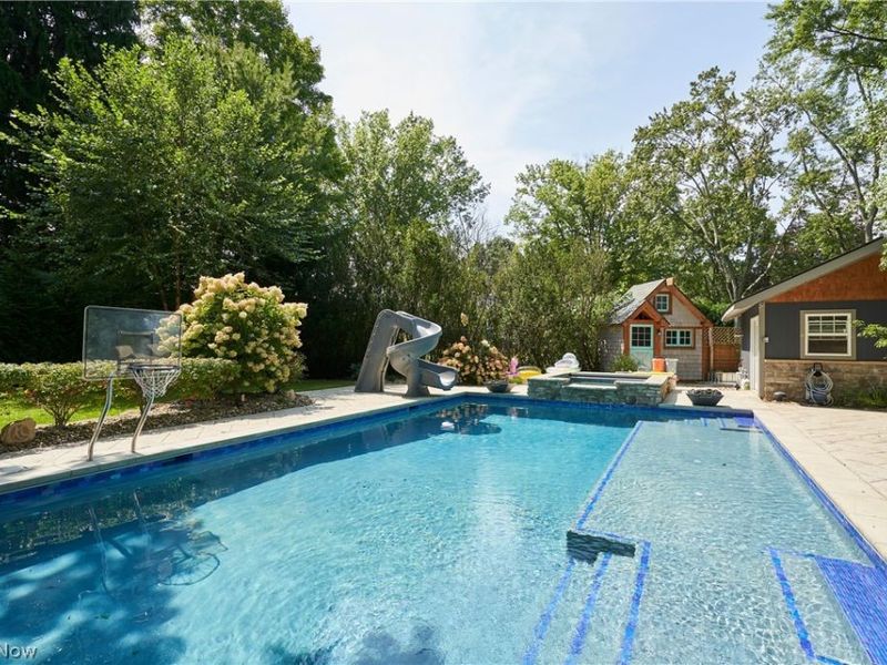 358 Sandhurst Road, Akron, OH 44333 Photo 32