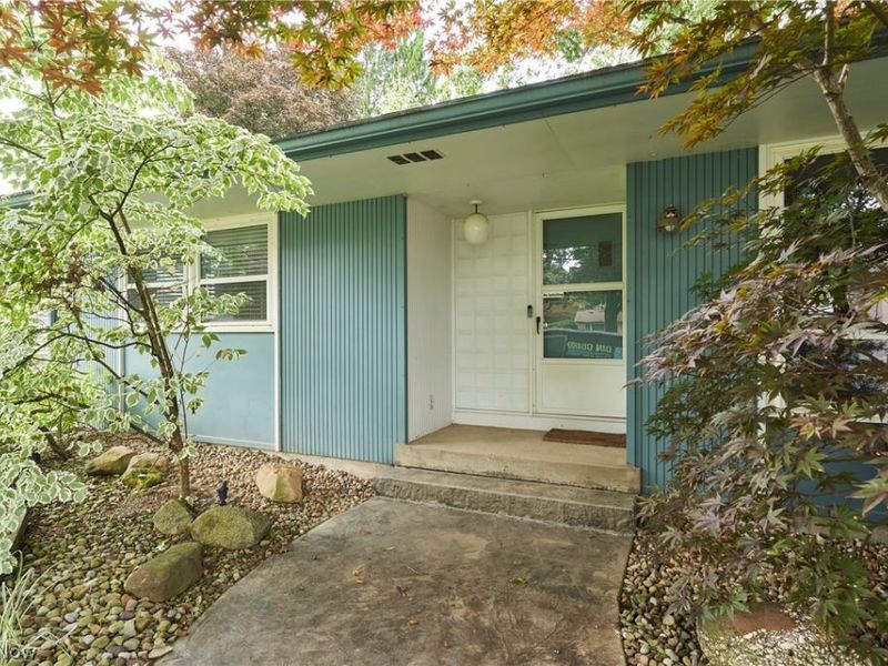 358 Sandhurst Road, Akron, OH 44333 Photo 39