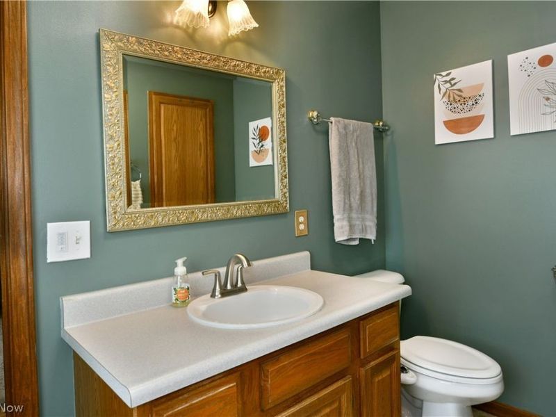 6619 Palmyra Road SW, Warren, OH 44481 Photo 30