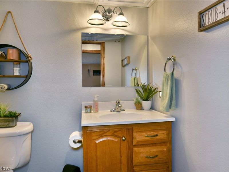 6619 Palmyra Road SW, Warren, OH 44481 Photo 41