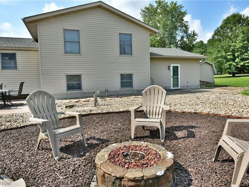 6619 Palmyra Road SW, Warren, OH 44481 Photo 5